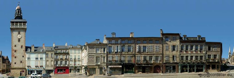 Le Jacquemart et la Rue Francois Peron